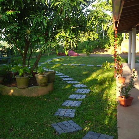 Mount View Villa Resort 미리사 외부 사진